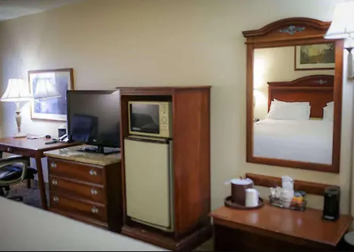 Surestay By Western Hotel