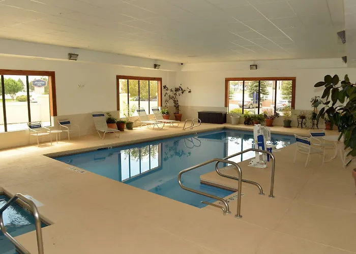Surestay By Western Hotel 4*