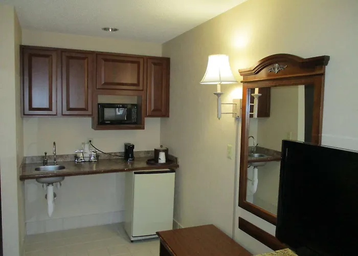 Surestay By Western 4*